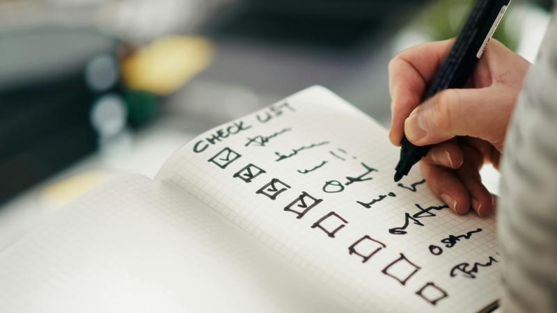 Wedding checklist in autumn